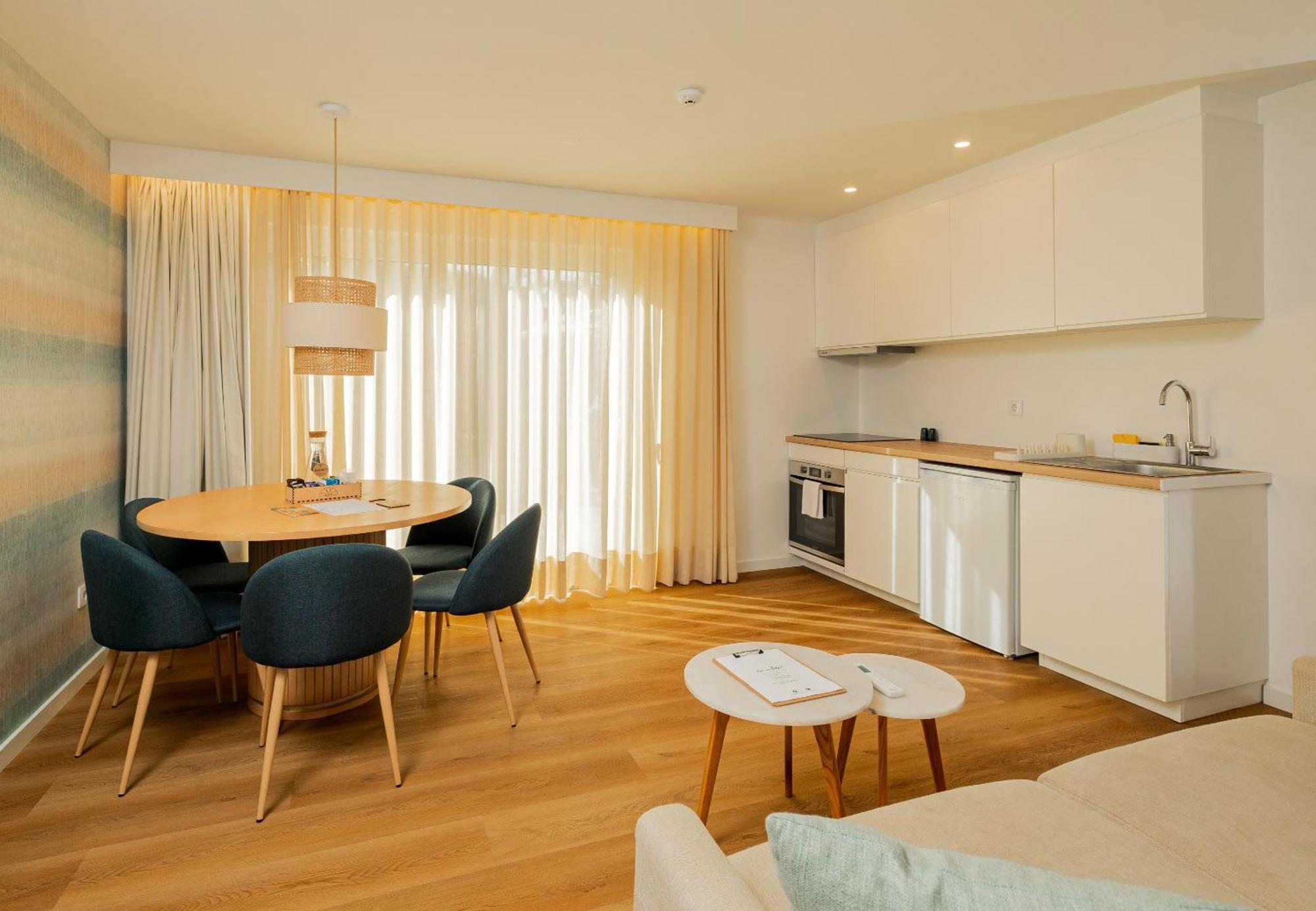 Casa Do Contador - Suites & Pool Ponta Delgada  Ngoại thất bức ảnh